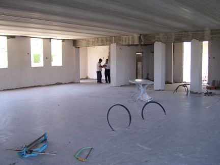 Rabbi Lieberman inspecting ground floor of Shlavim Center